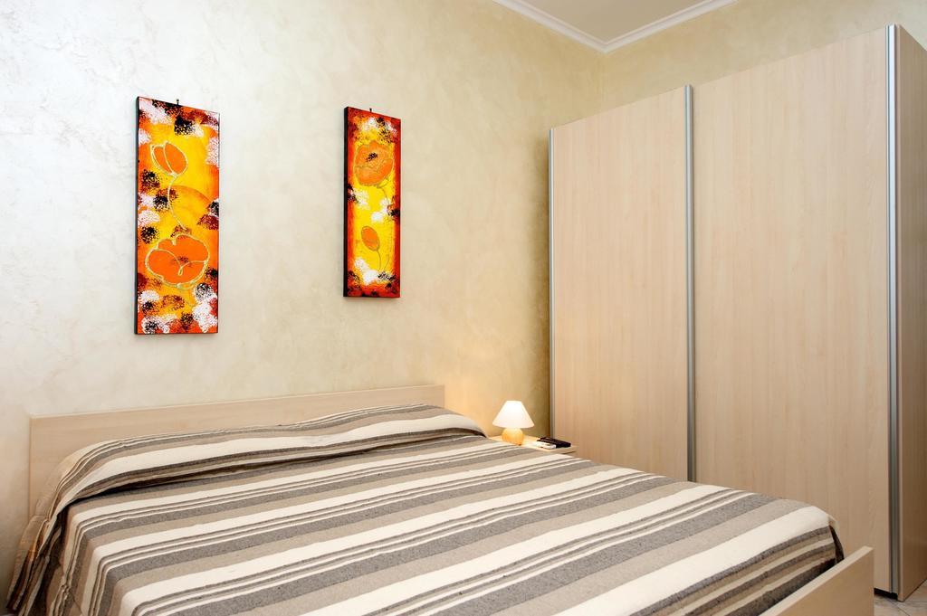 Guesthouse Holiday And Roma Exterior foto